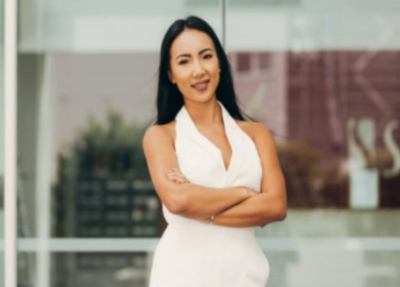 Iyia Liu – How to Start, Run and Grow an E-commerce Business